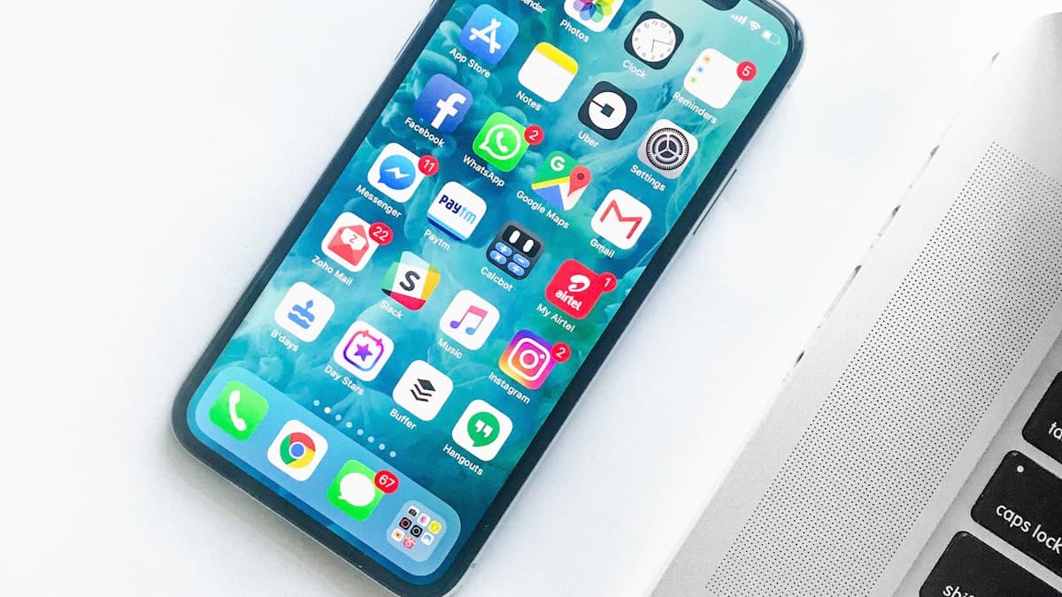 Celular com notificações — risco de bloqueio WhatsApp Business